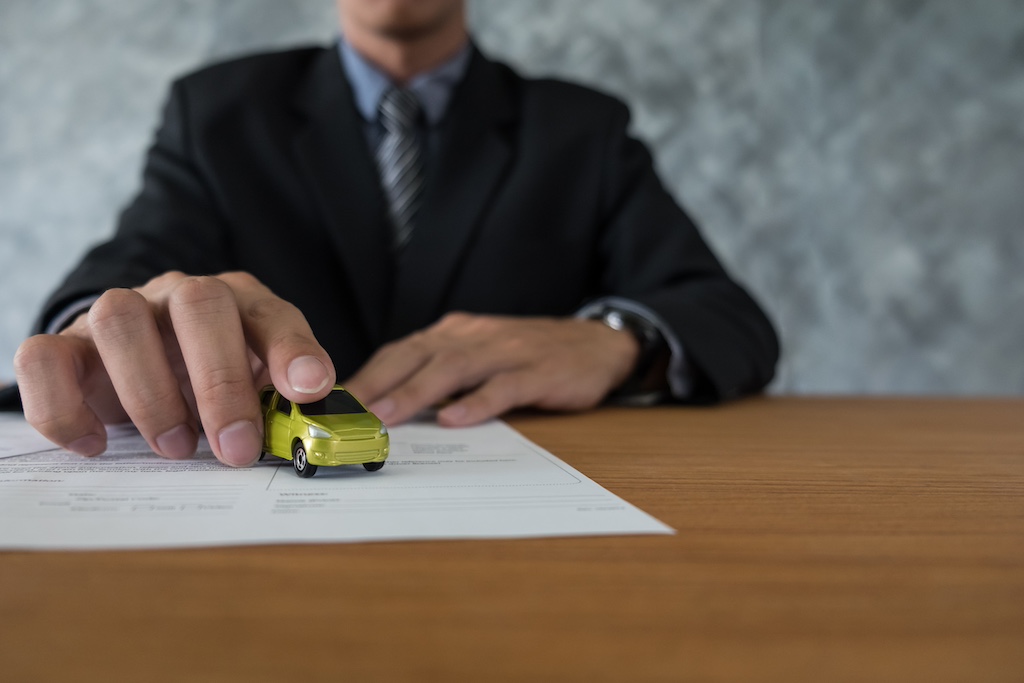 Продажа автомобиля без ПТС: правовые аспекты и важная информация